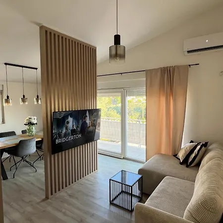 Luxury Penthouse Jakov * Podstrana